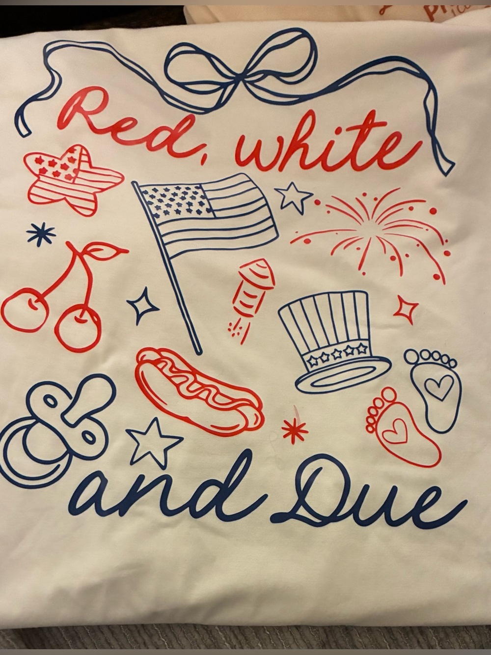 New Red, White & Due Graphic Tee - Patriotic maternity Design size 3XL (rec 2XL)